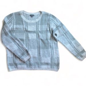 JOSEPH A. women’s fuzzy white and grey sweater